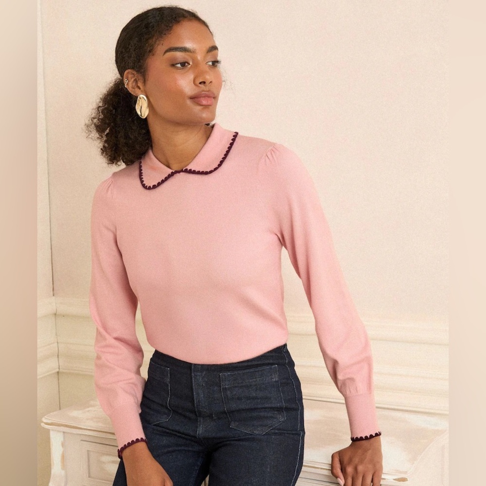 Mystree Dusty Pink Sweater with Scalloped Collar